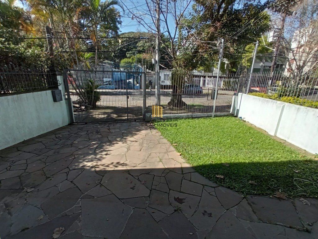 CASA RESIDENCIAL OU COMERCIAL