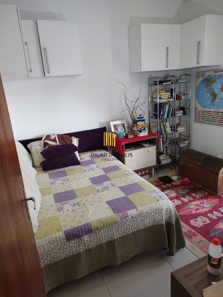 Apartamento de 2 dormitórios com 2 vagas no bairro Jardim São Pedro