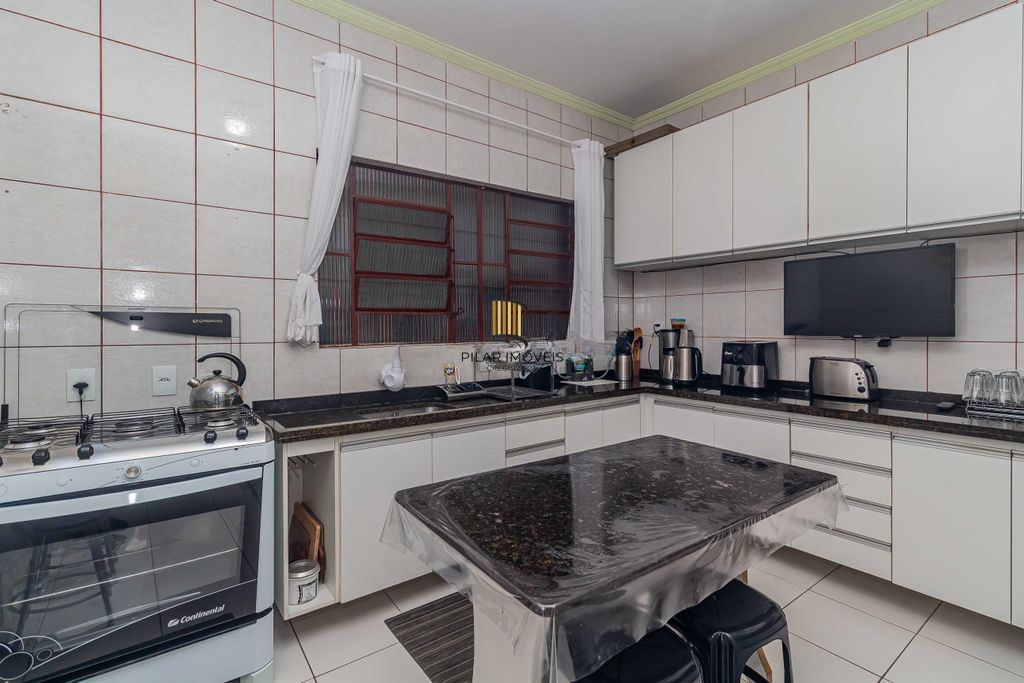 Casa de 3 dormitórios à venda Bairro Rubem Berta - Porto Alegre