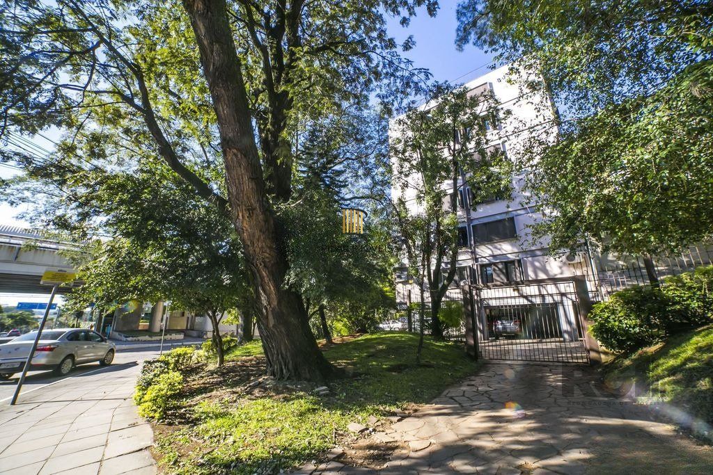 Apartamento 152m², 3 dormitórios, 2 vagas no bairro Auxiliadora