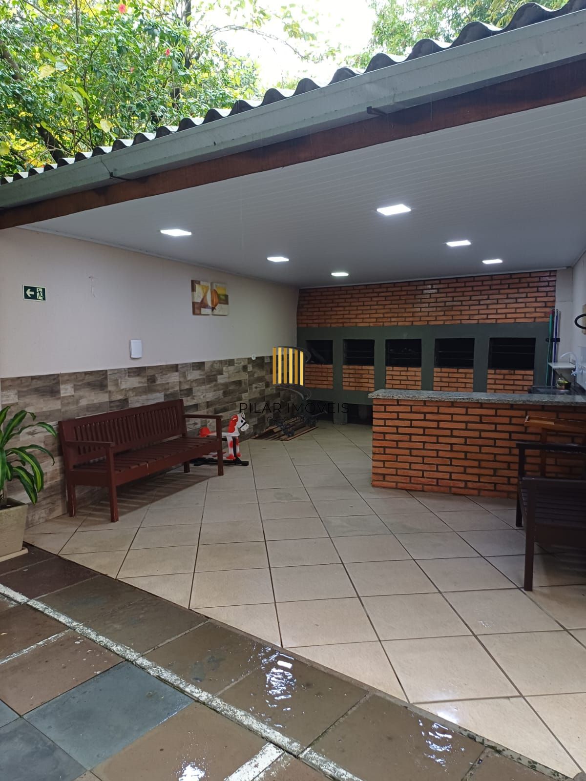 Apartamento 2 dormitórios no bairro Cristal