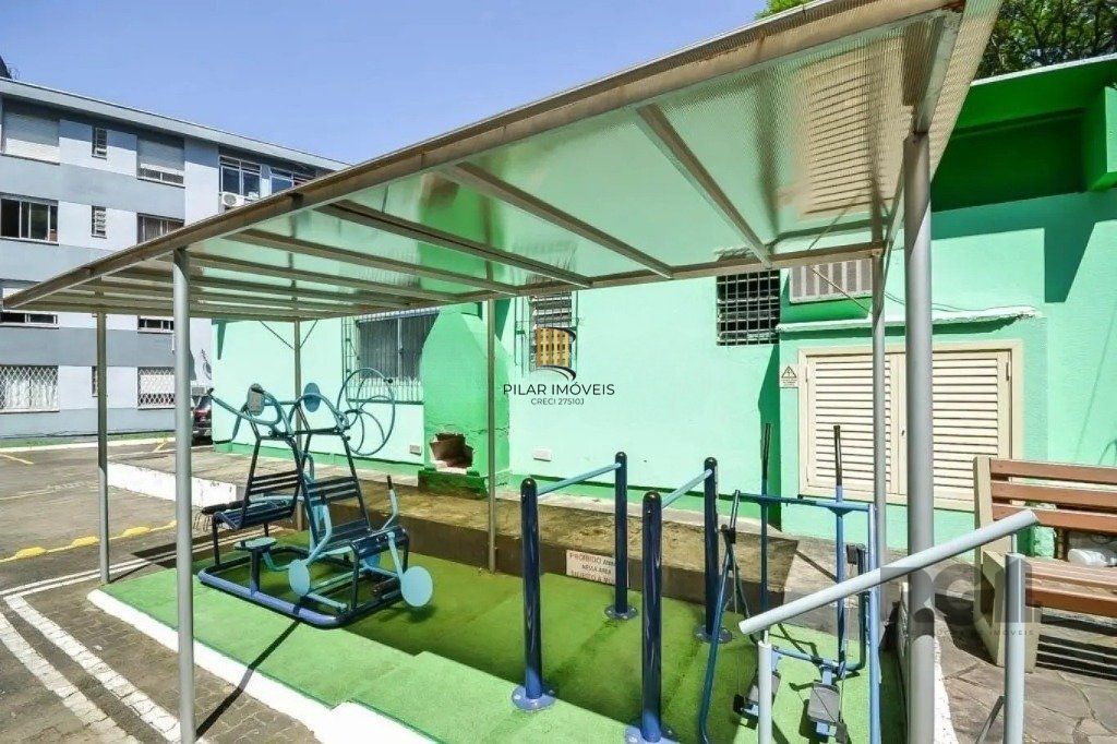 Apartamento de 2 dormitórios no bairro Cristal