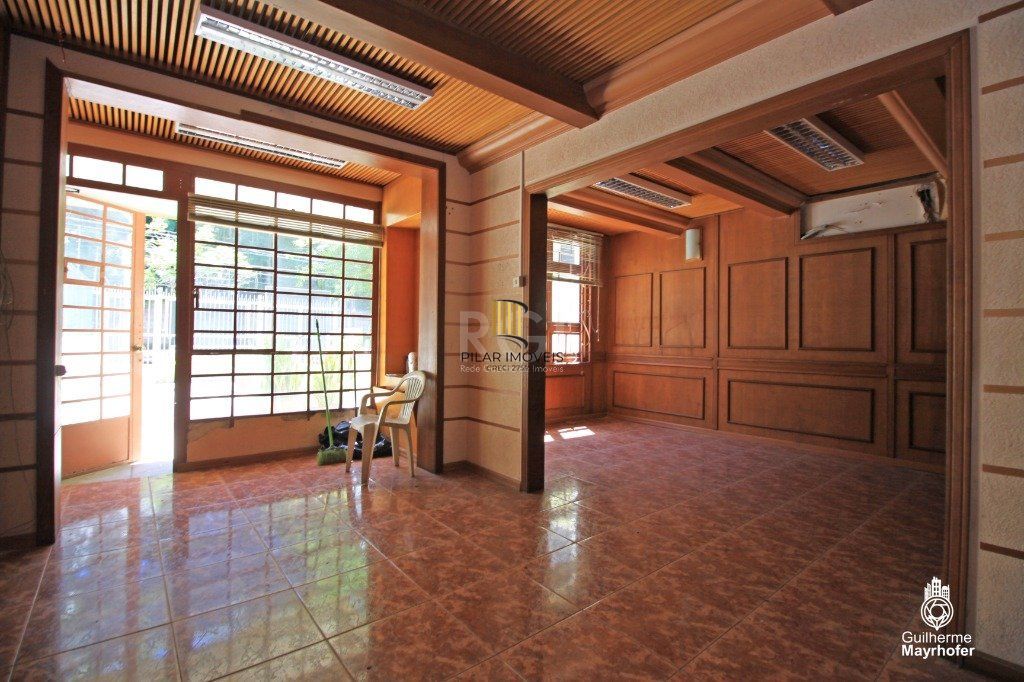 Casa para Venda - 258m², 3 dormitórios, sendo 1 suites, 3 vagas - Rio Branco