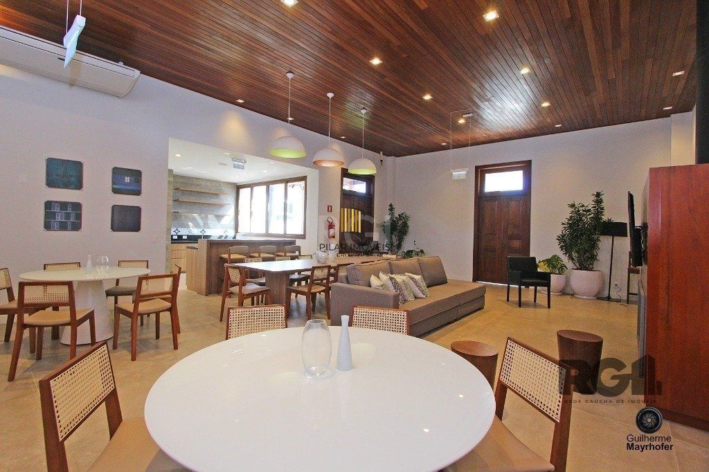 Casa Condominio para Venda - 221,59m², 3 suítes, 2 vagas - Teresópolis