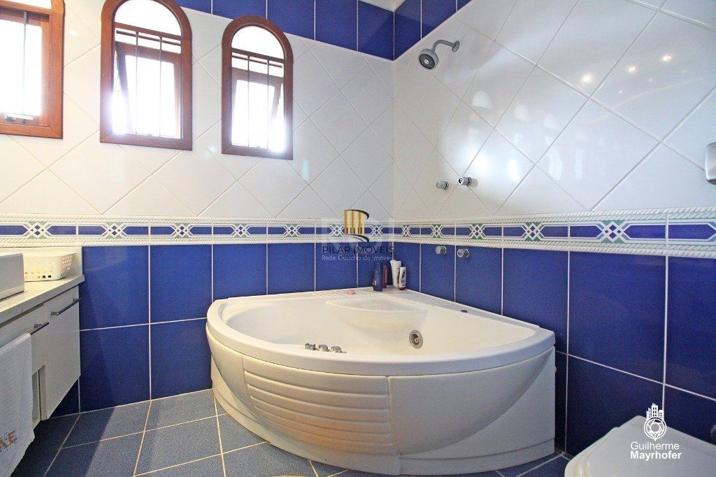 Casa para Venda - 151.36m², 3 dormitórios, sendo 1 suites, 2 vagas - Partenon