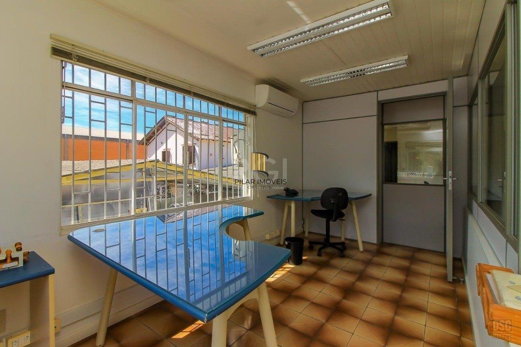 EXCELENTE PRÉDIO COMERCIAL LOCALIZADO NO BAIRRO GLÓRIA