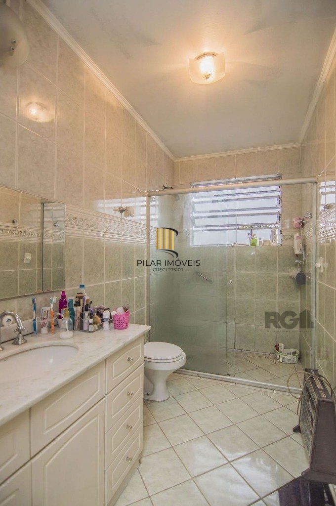 Apartamento 133m² - 3 dormitórios, 1 vaga no bairro Petrópolis