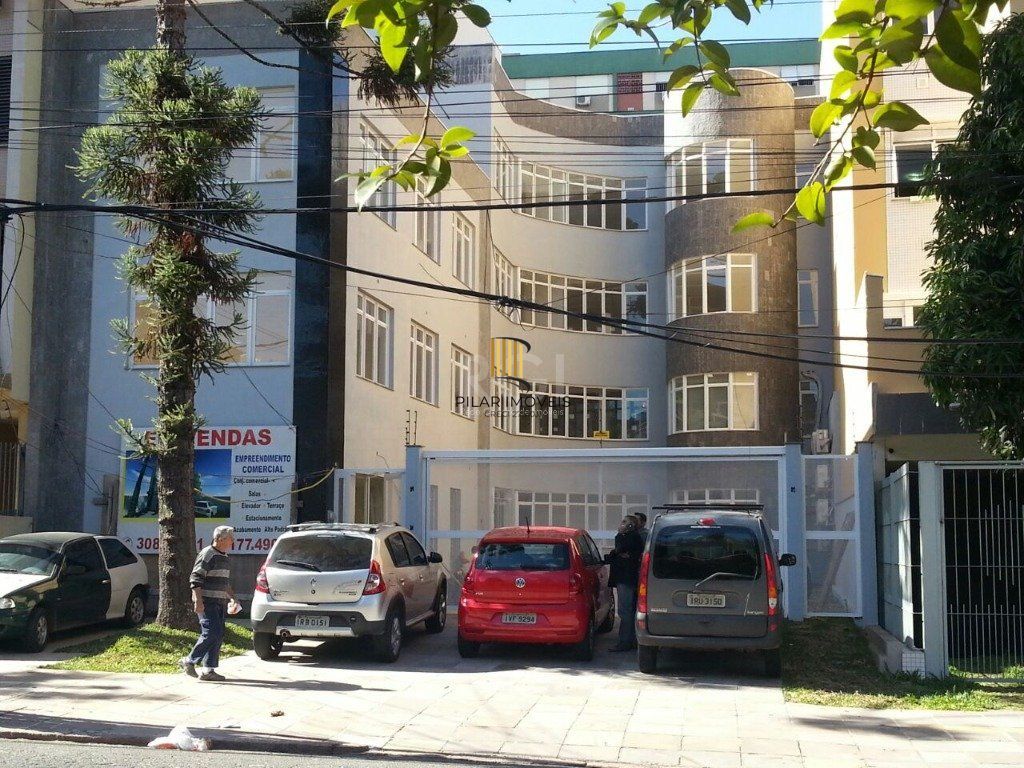 Sala Conjunto com 133.25m² com 3 vagas no Partenon !!!