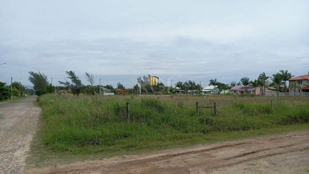 20 lotes de terrenos no Balneário Paraiso (Torres) 