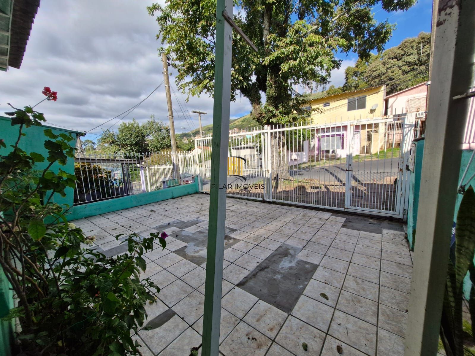 Casa 2 dormitórios na Glória
