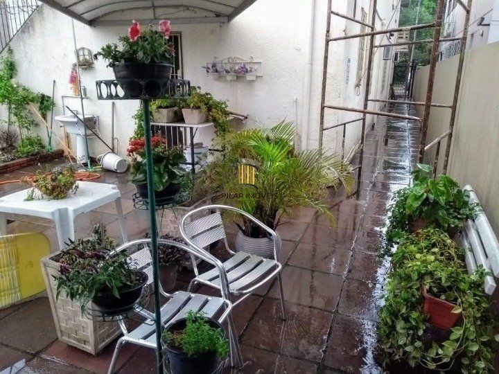 Casa Comercial no bairro Teresópolis