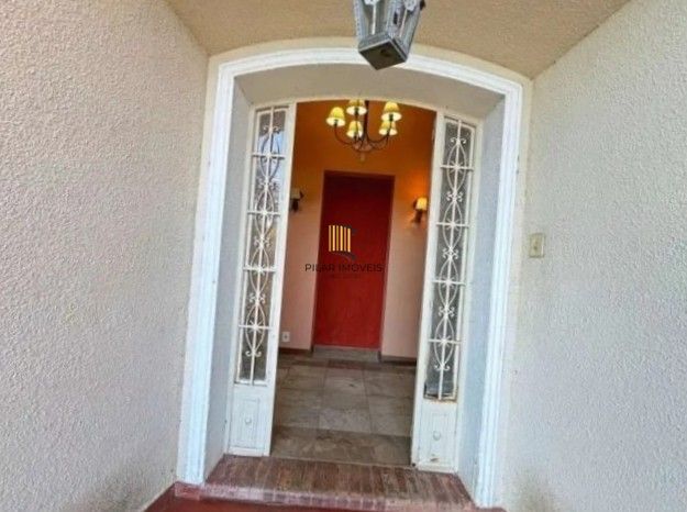 Casa 4 dormitórios no bairro Vila Assunção