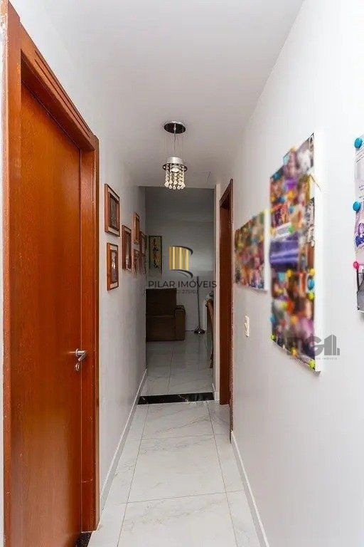 Apartamento com 3 dormitórios no bairro Jardim Carvalho
