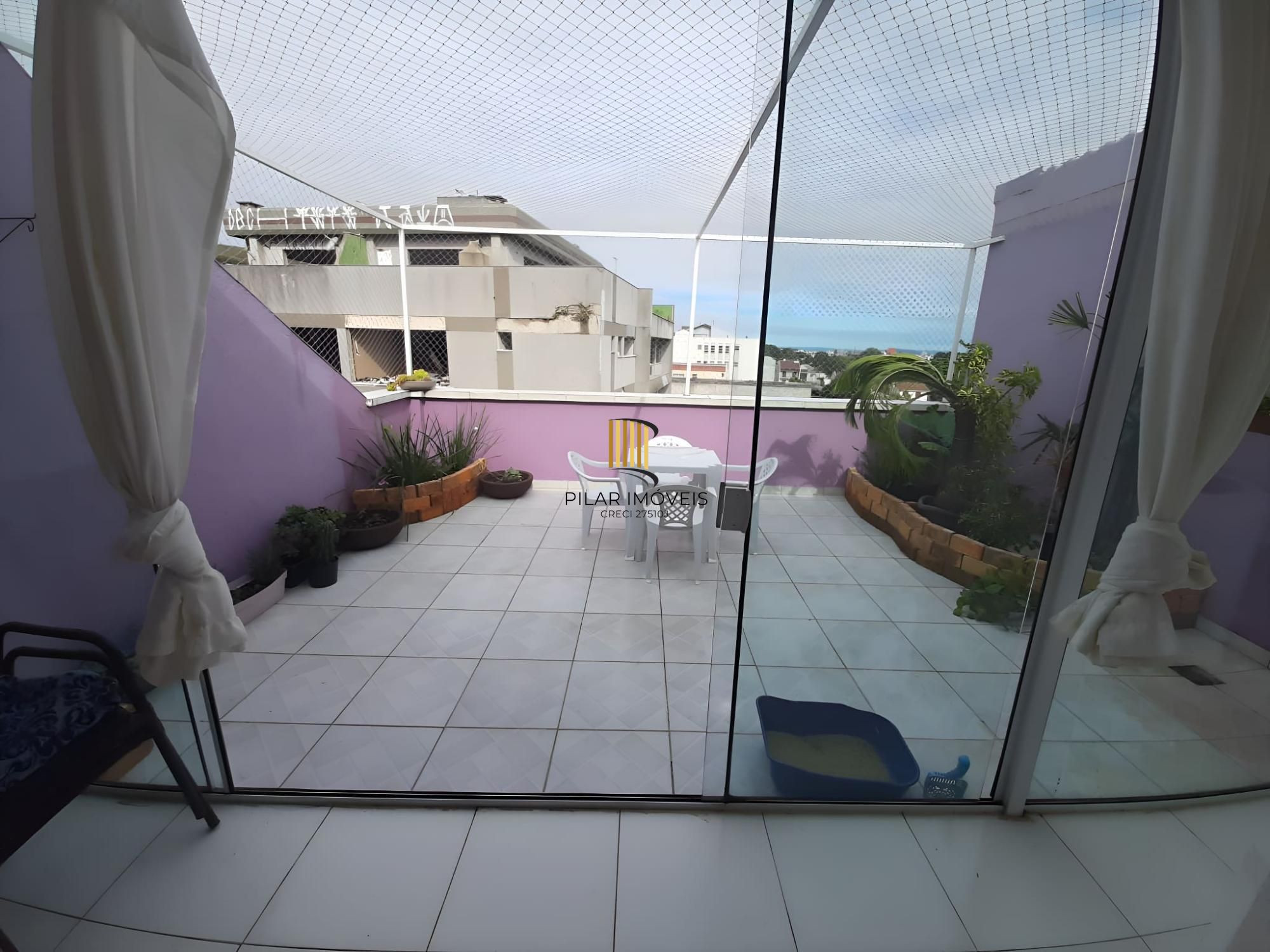 Cobertura de 104m² com  2 dormitórios no Bairro Nonoai - Porto Alegre