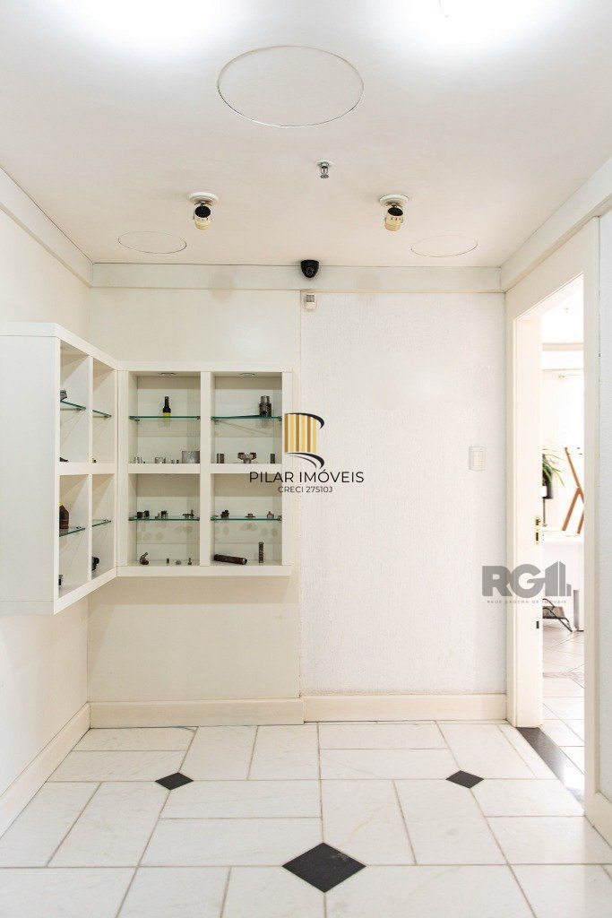 Sala com 40m² , 1 vaga coberta