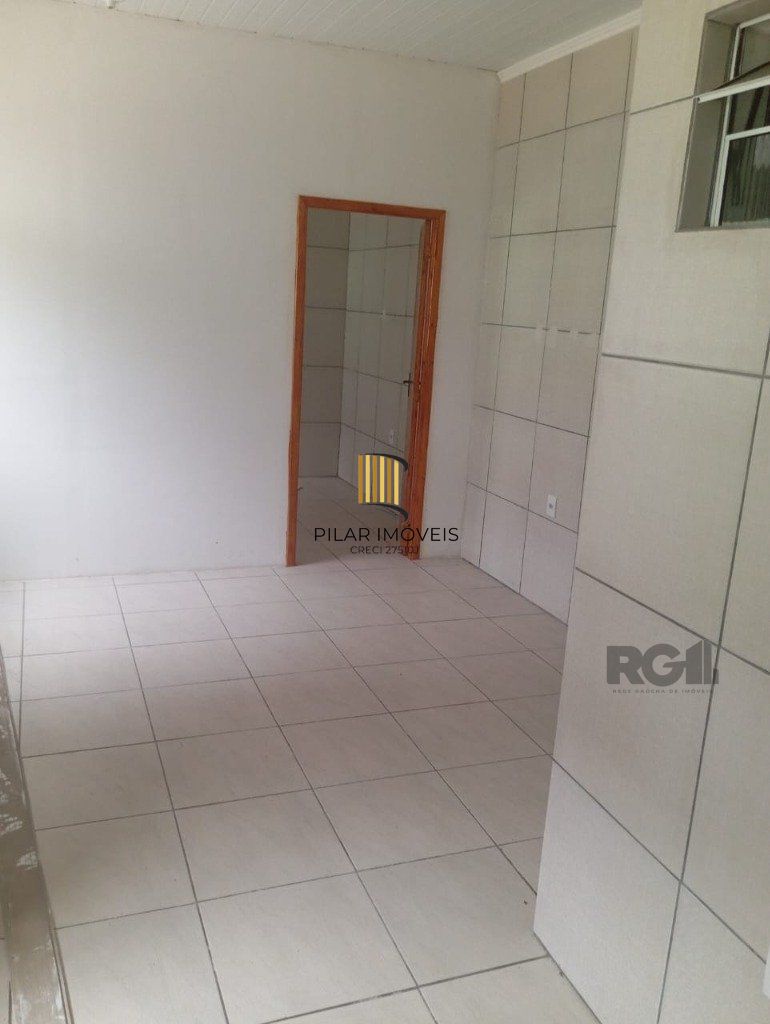 Casa 2 Dormitório(s) Bairro Mário Quintana