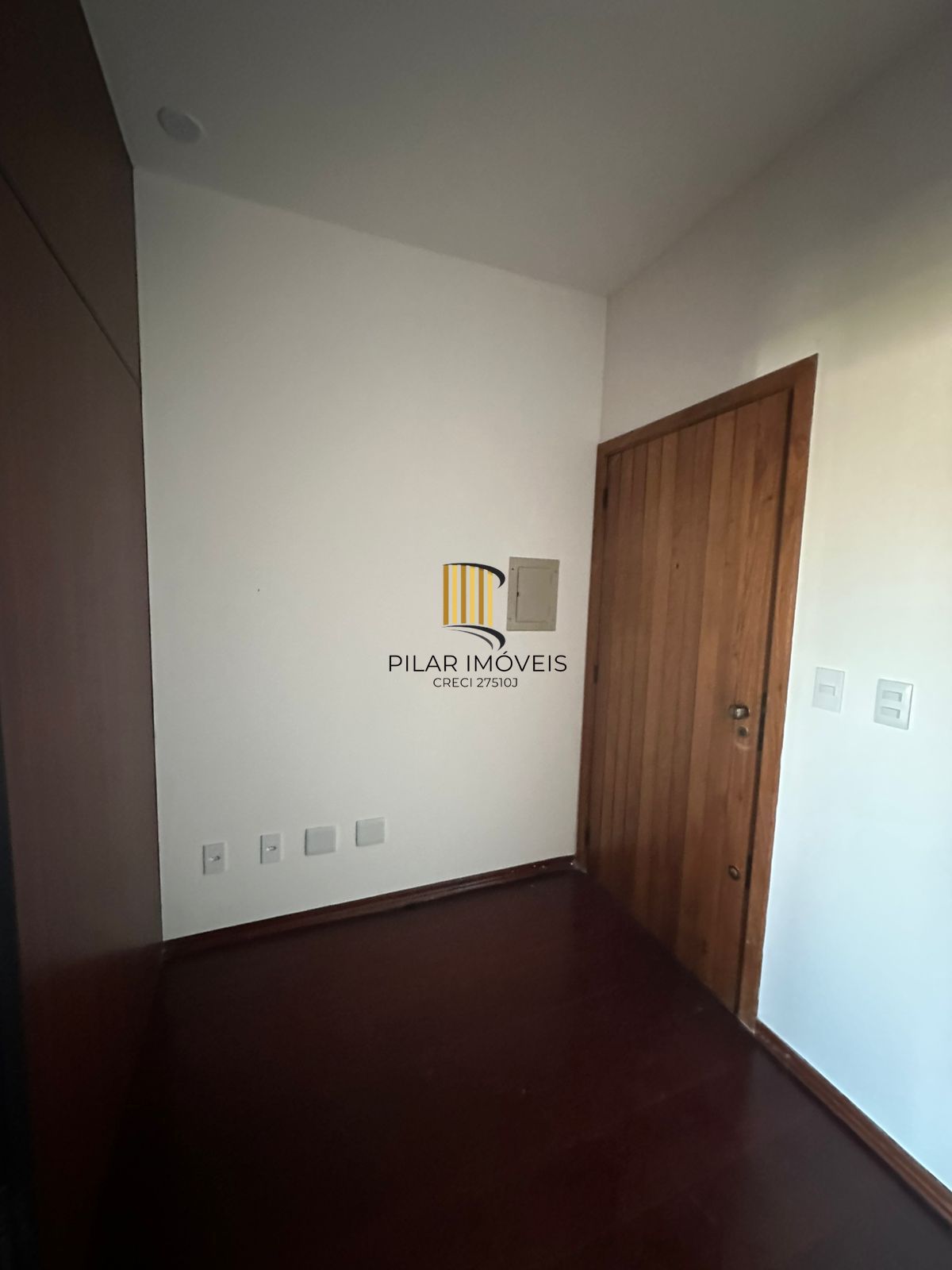 Sala Comercial no bairro Petrópolis em Porto Alegre para Alugar