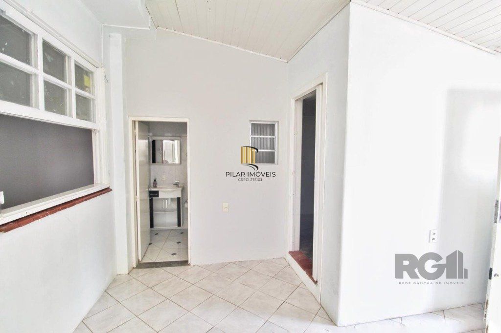 Casa 3 dormitórios no bairro Teresópolis