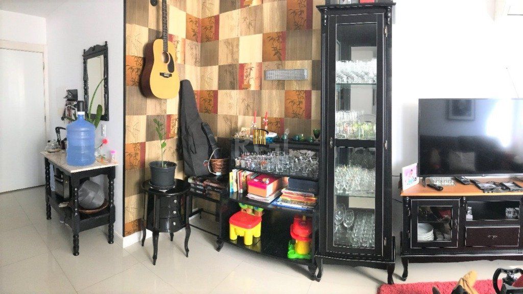 Apartamento para Venda - 62m², 3 dormitórios, sendo 1 suites, 1 vaga - Sarandi