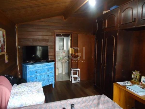 Casa para Venda - 110m², 3 dormitórios, sendo 1 suites, 3 vagas - Nonoai