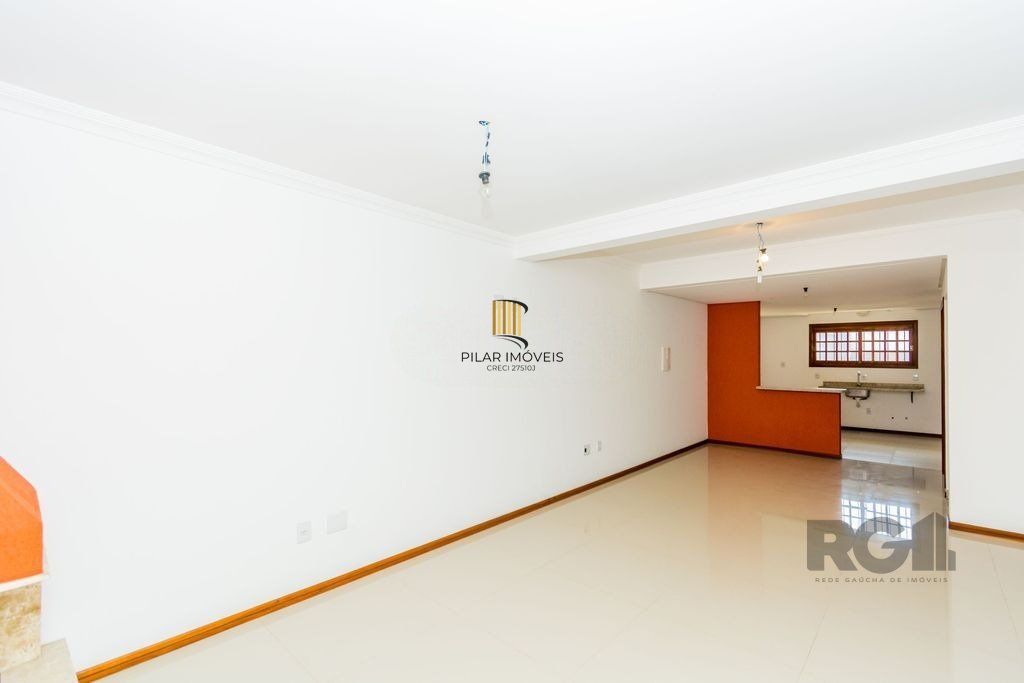 Casa 320m², 3 dormitórios, 3 vagas no bairro Jardim Itu