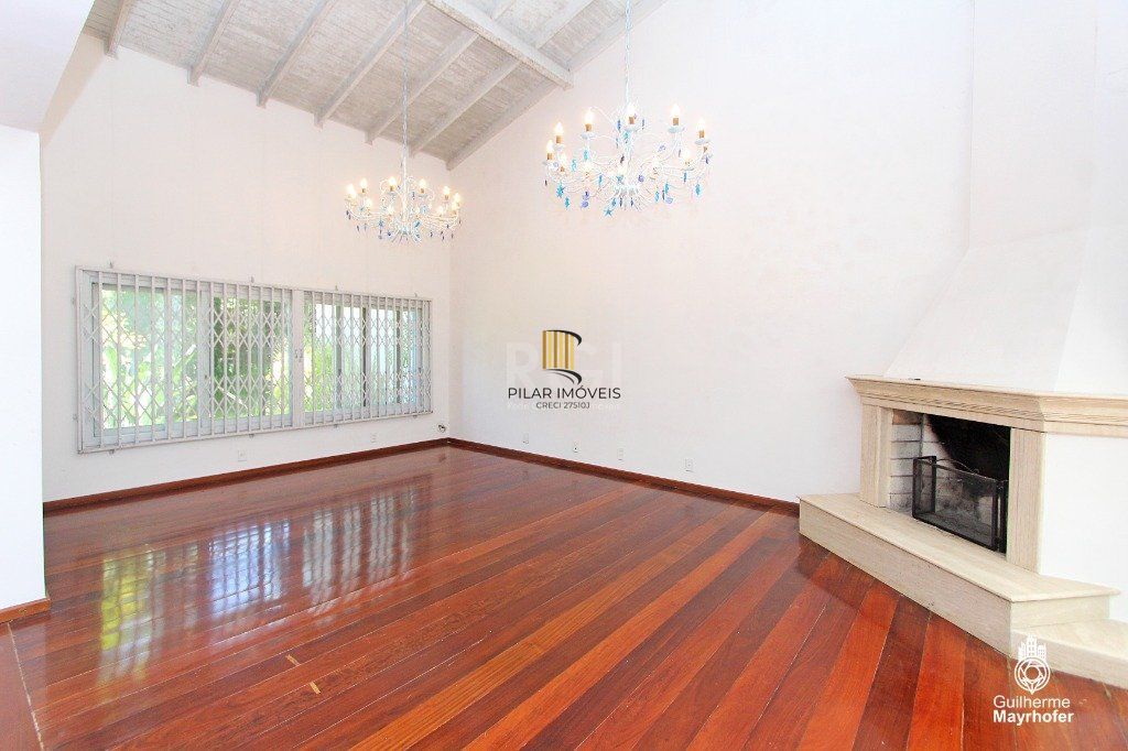 Casa para Venda - 393m², 4 dormitórios, sendo 2 suites, 4 vagas - Ipanema