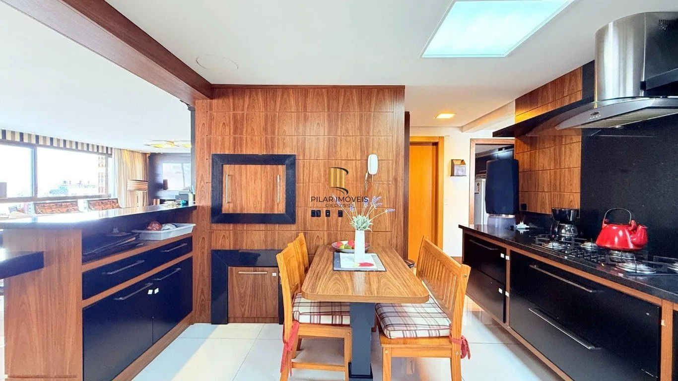 Apartamento de 3 dormitórios à venda em Bela Vista, Porto Alegre