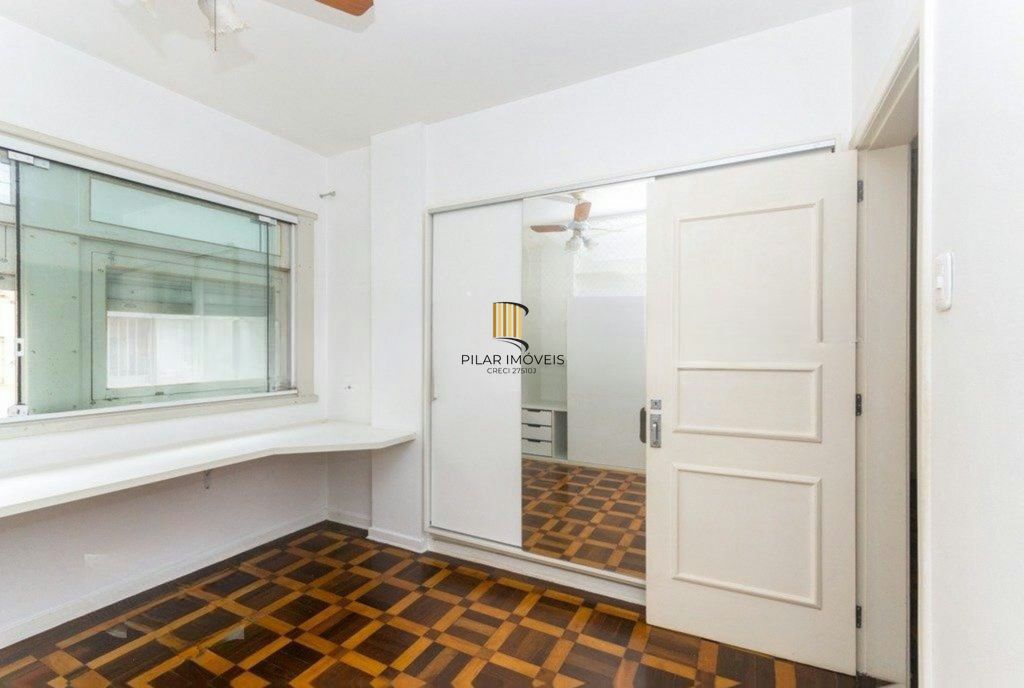 Apartamento de 3 dormitórios à venda no Bairro Centro Histórico - Porto Alegre