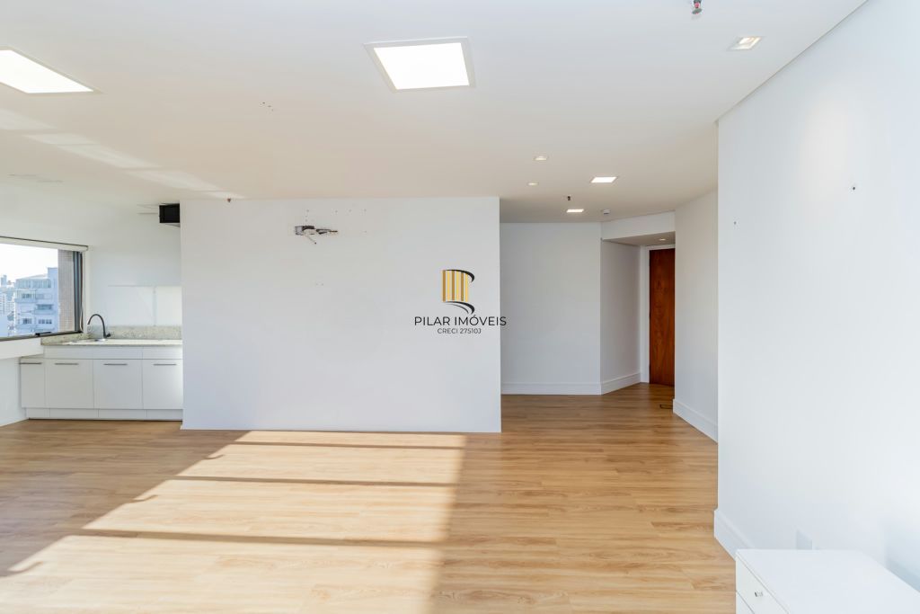 Sala / Conjunto Comercial à venda no Bairro Moinhos de Vento - Porto Alegre