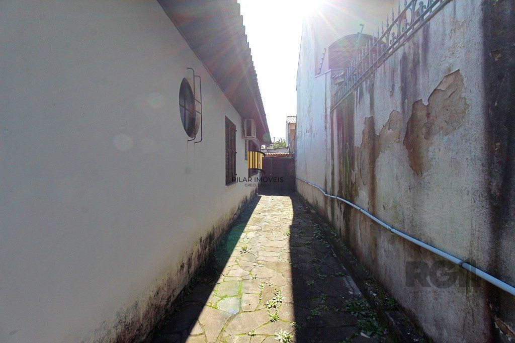 Casa 3 Dormitório(s) Bairro Ipanema