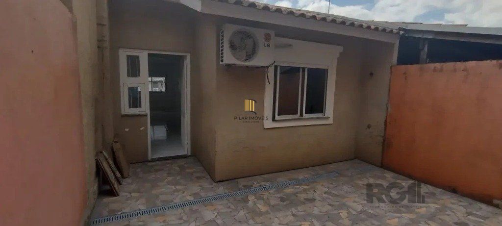 Casa 2 dormitórios no bairro São José