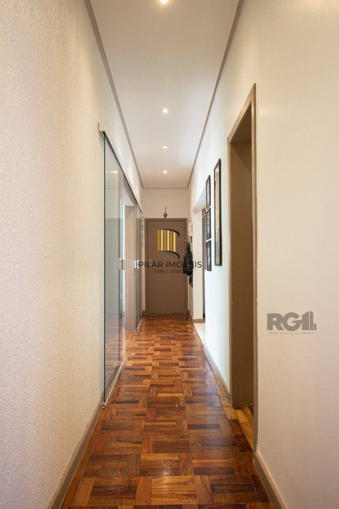 Apartamento de 3 dormitórios no bairro Petrópolis