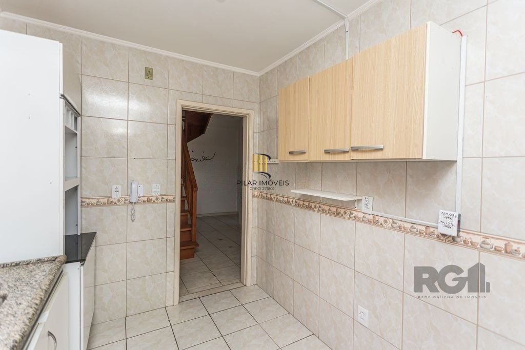 Excelente cobertura de 150m² 3 dormitórios com 3 banheiros.