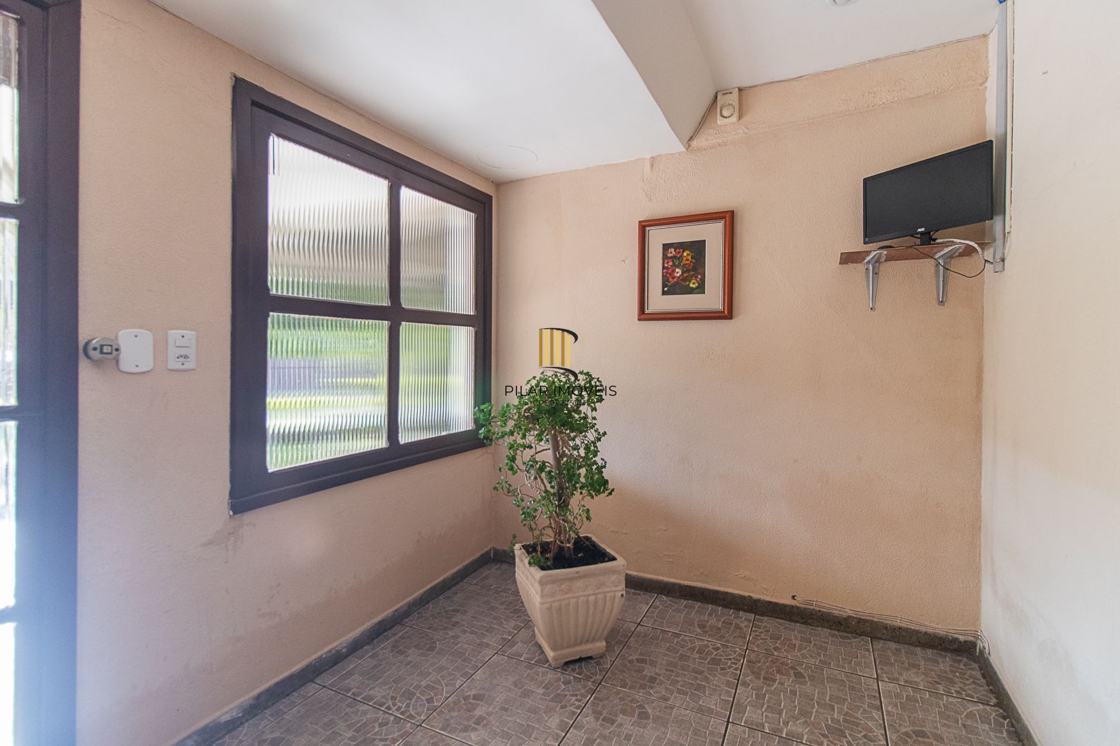 Apartamento de 03 dormitorios no bairro Teresopolis Porto Alegre-RS