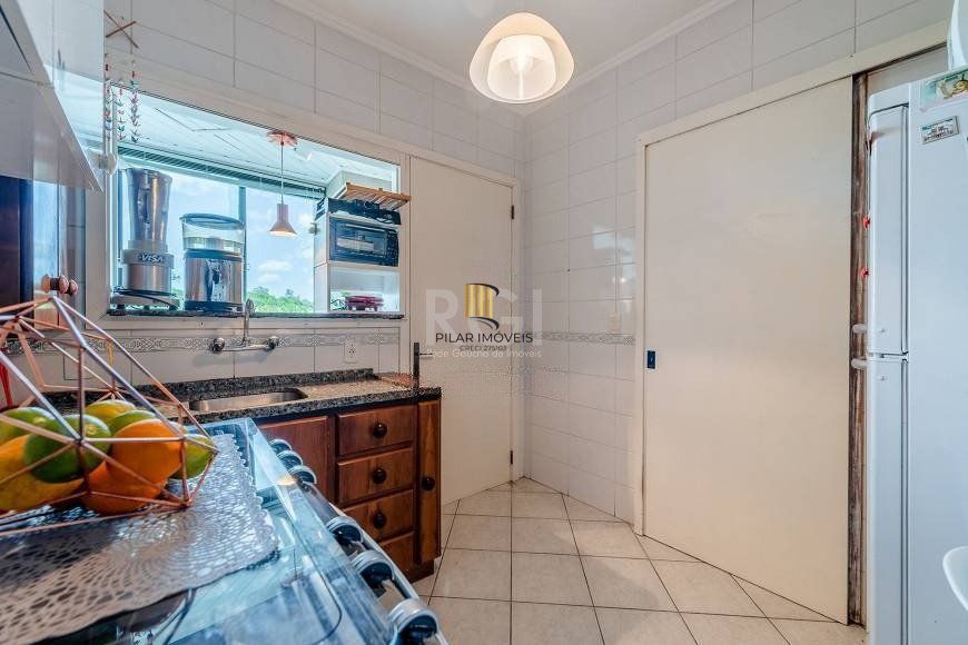 Apartamento de 124m² com 03 dormitórios, sendo 01 suíte e 01 vaga de garagem no bairro Jardim Itu