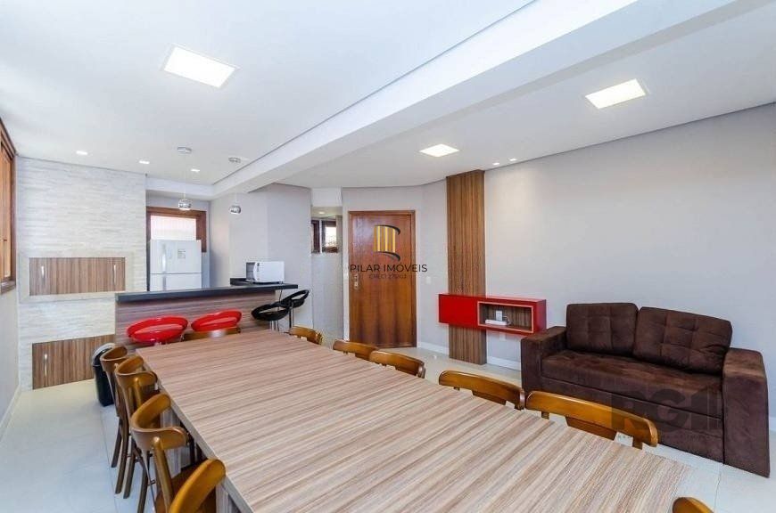Apartamento 67m² - 2 dormitórios, 1 vaga no bairro Cidade Baixa