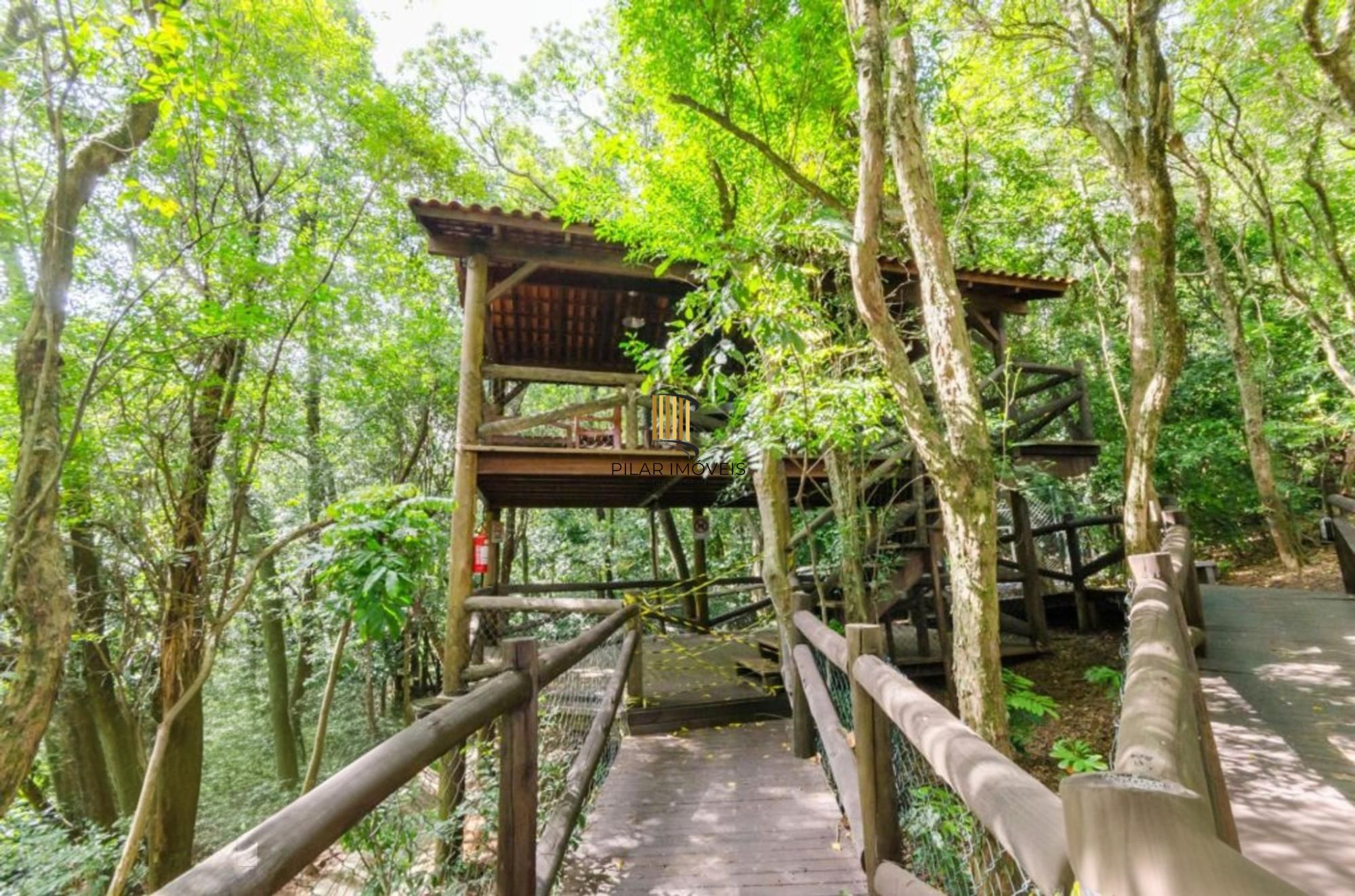 Apartamento de 3 dormitórios à venda no Bairro Santo Antônio - Porto Alegre