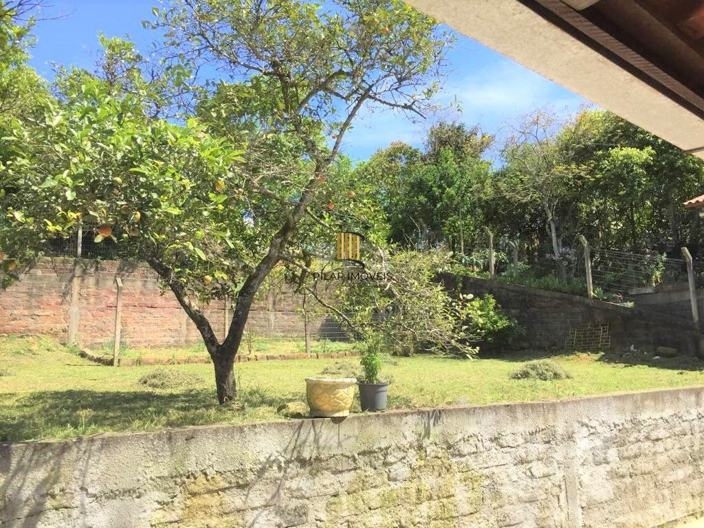 Casa para Venda - 200m², 3 dormitórios, sendo 1 suites, 2 vagas - Hípica