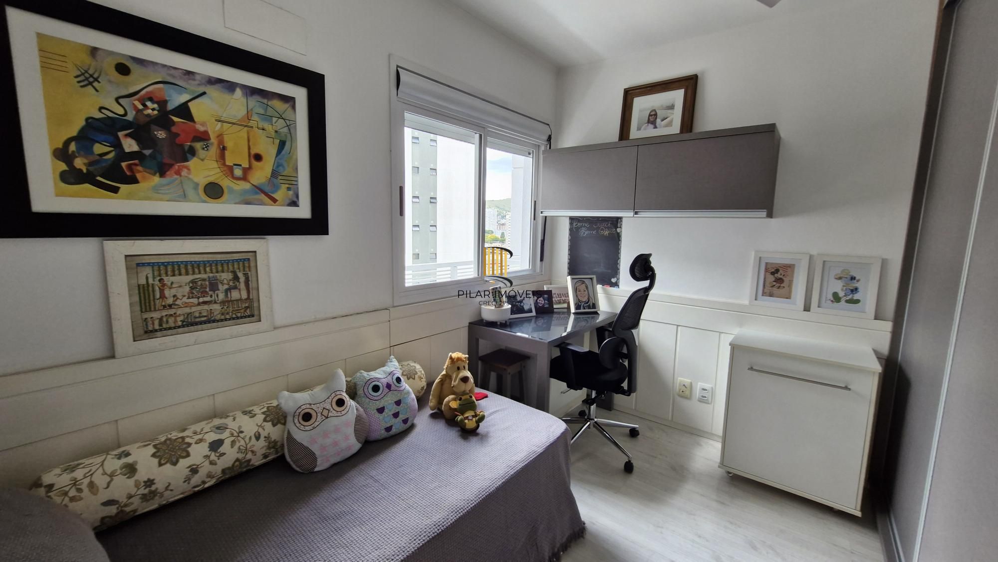 Apartamento mobiliado no Central Parque, 3 dormitorios sendo 1 suíte, banheiro social, lavabo, 114,00m² área privativa, 2 garagens