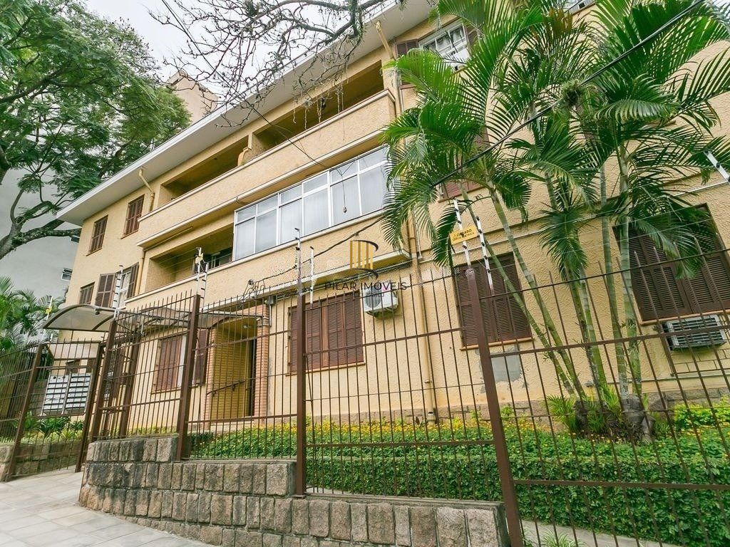 Apartamento de 3 dormitórios no bairro Petrópolis