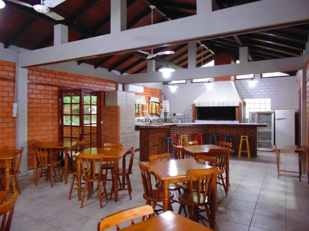 Casa Condominio para Venda - 190.4m², 3 dormitórios, sendo 1 suites, 4 vagas - Nonoai