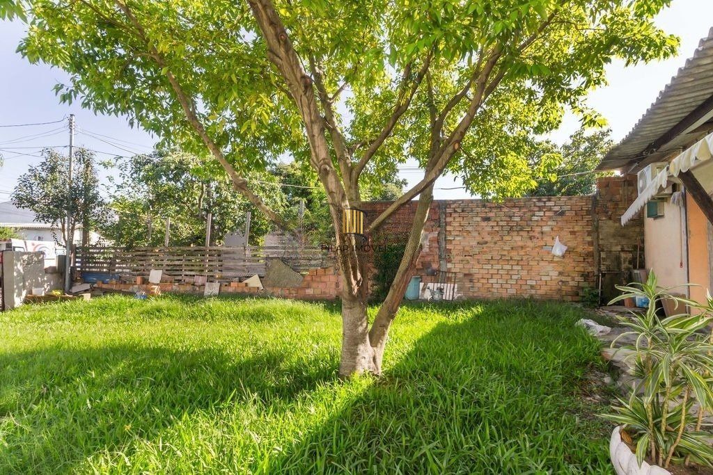 Casa de 3 dormitórios, bairro Sarandi