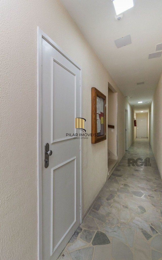 Apartamento de 1 dormitório no bairro Partenon
