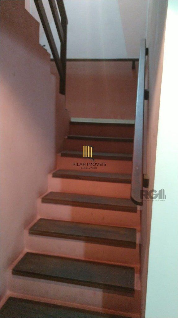 Casa 4 dormitórios no bairro Teresópolis