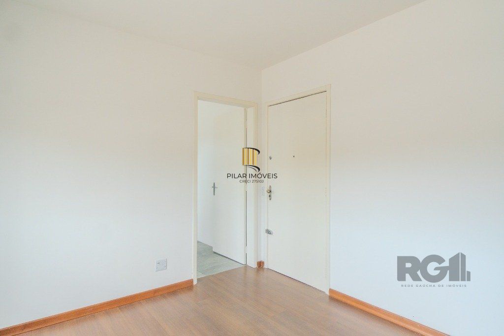 Apartamento com 1 dormitório no bairro camaquã - Porto Alegre