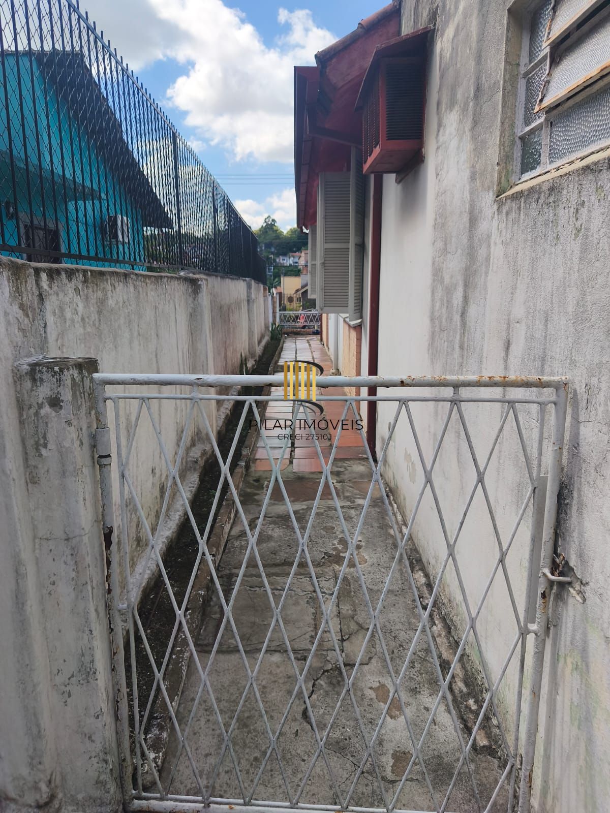 Casa 3 dormitórios no bairro Jardim Sabará