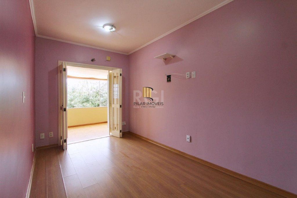 Casa 2 dormitórios no bairro Medianeira