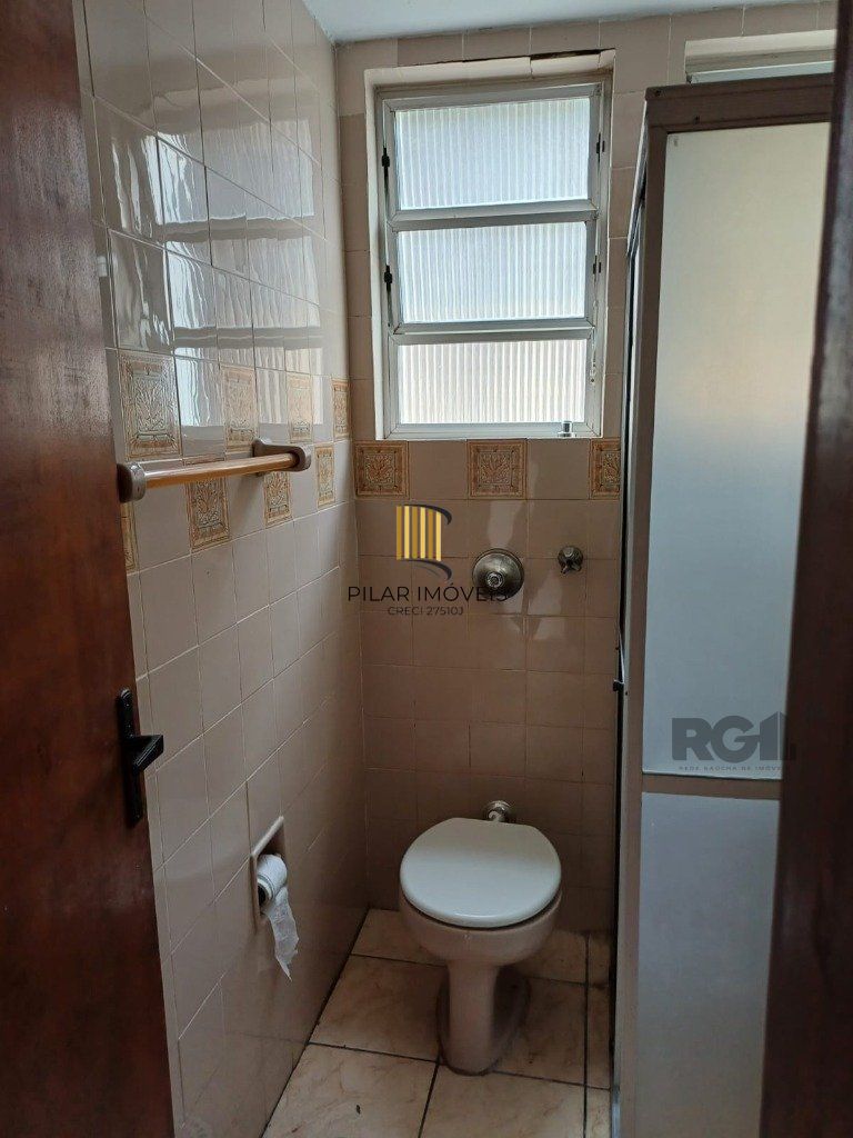 Apartamento 2 dormitórios no bairro Glória
