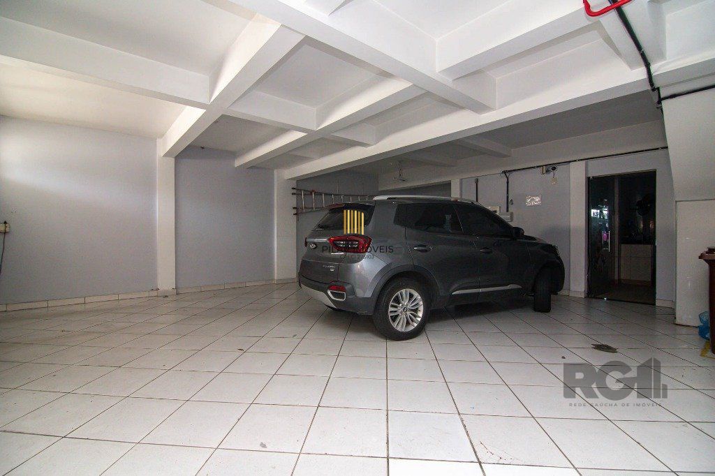 Prédio Comercial no bairro Cavalhada