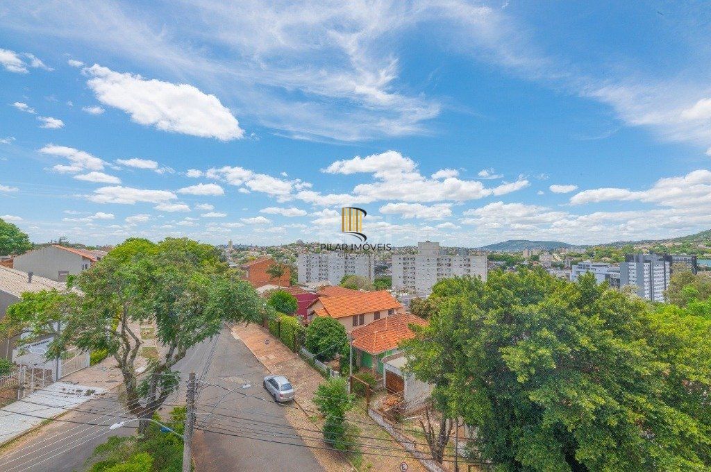 COBERTURA 2 DORMITÓRIOS, TERESÓPOLIS, 147 M²